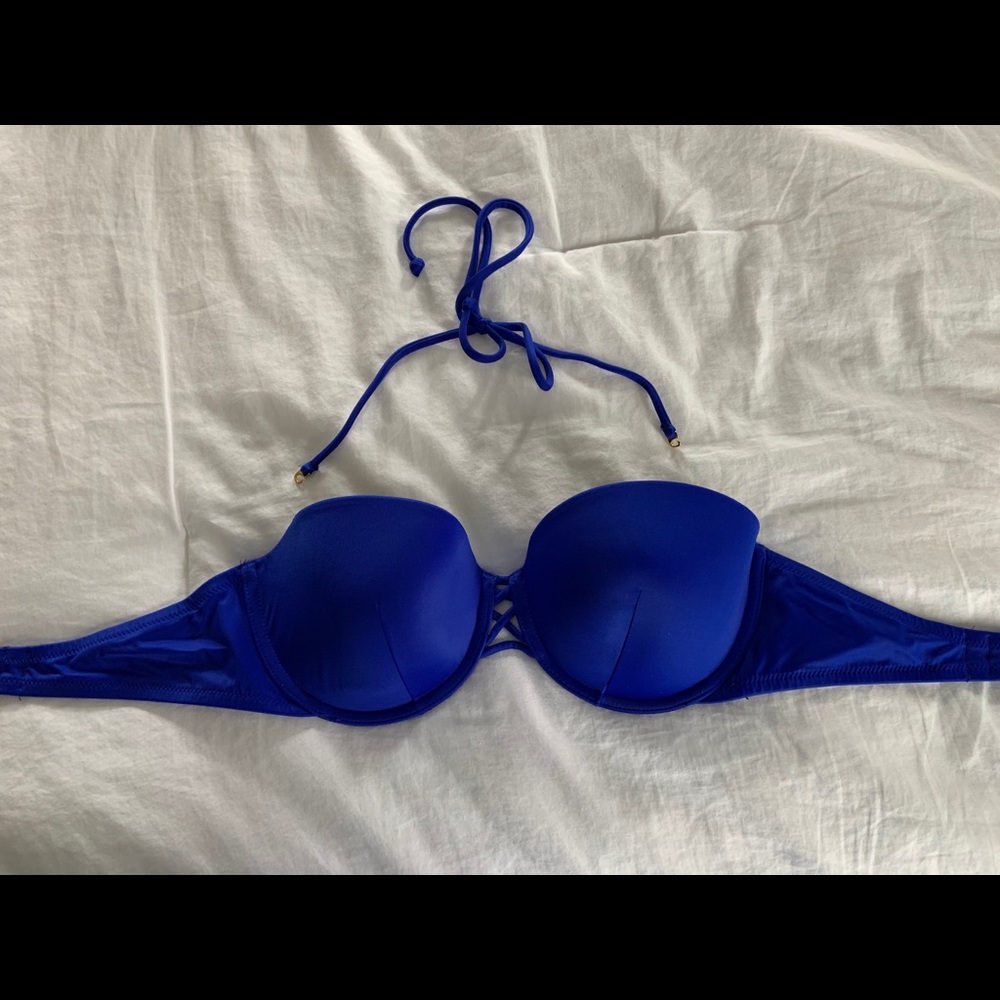 VS Strapless Bikini Top!
